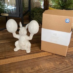 Pottery Barn Whimsical Country Chic Ceramic Bunny Salt and Pepper Shaker Set 🐰